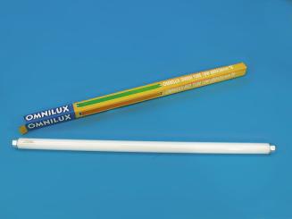 OMNILUX Röhre 18W G13 600x26mm T8 blau 